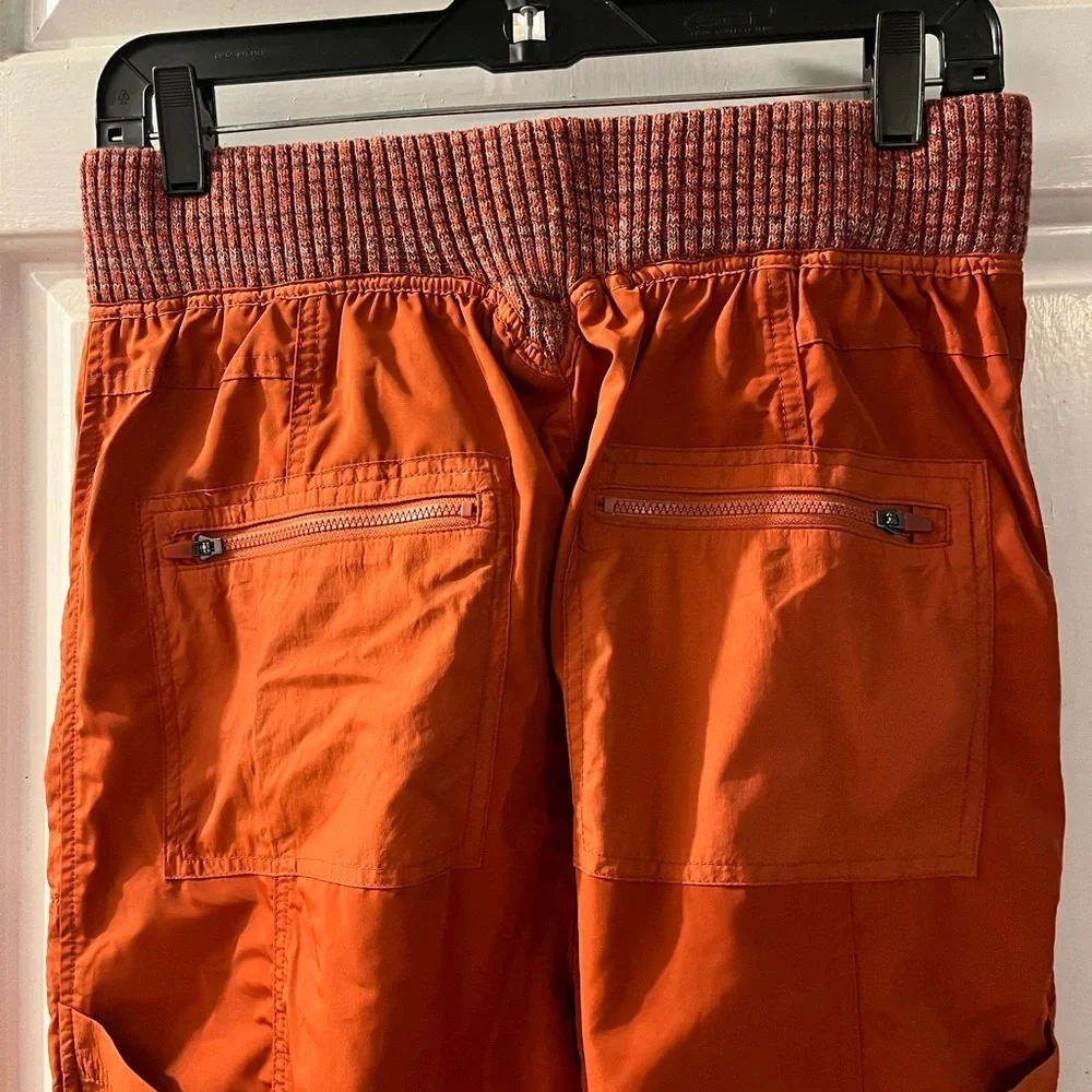 Free People Orange Cargo Pants Relaxed Fit - Picture 4 of 4